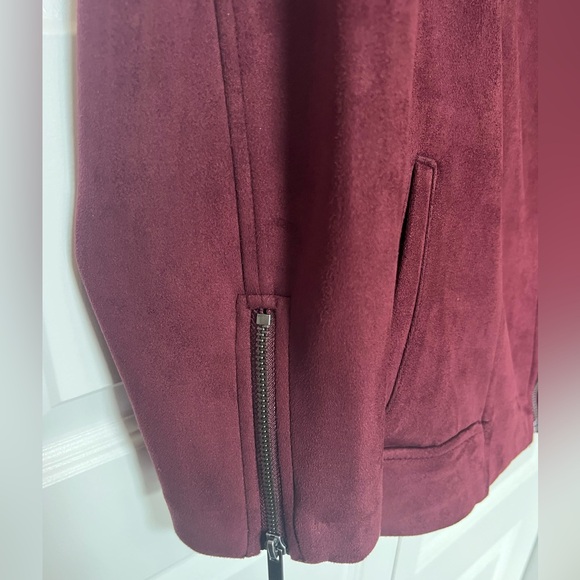 THE FALL COLOR 😍 Wine faux suede moto jacket plus size 1X - Picture 2 of 5